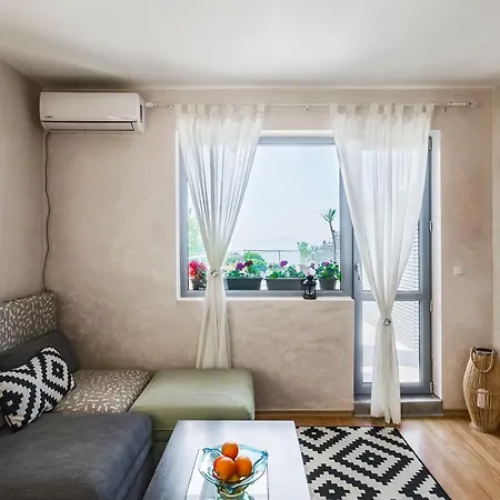 Apartament ивайло / Ivaylo Burgas City